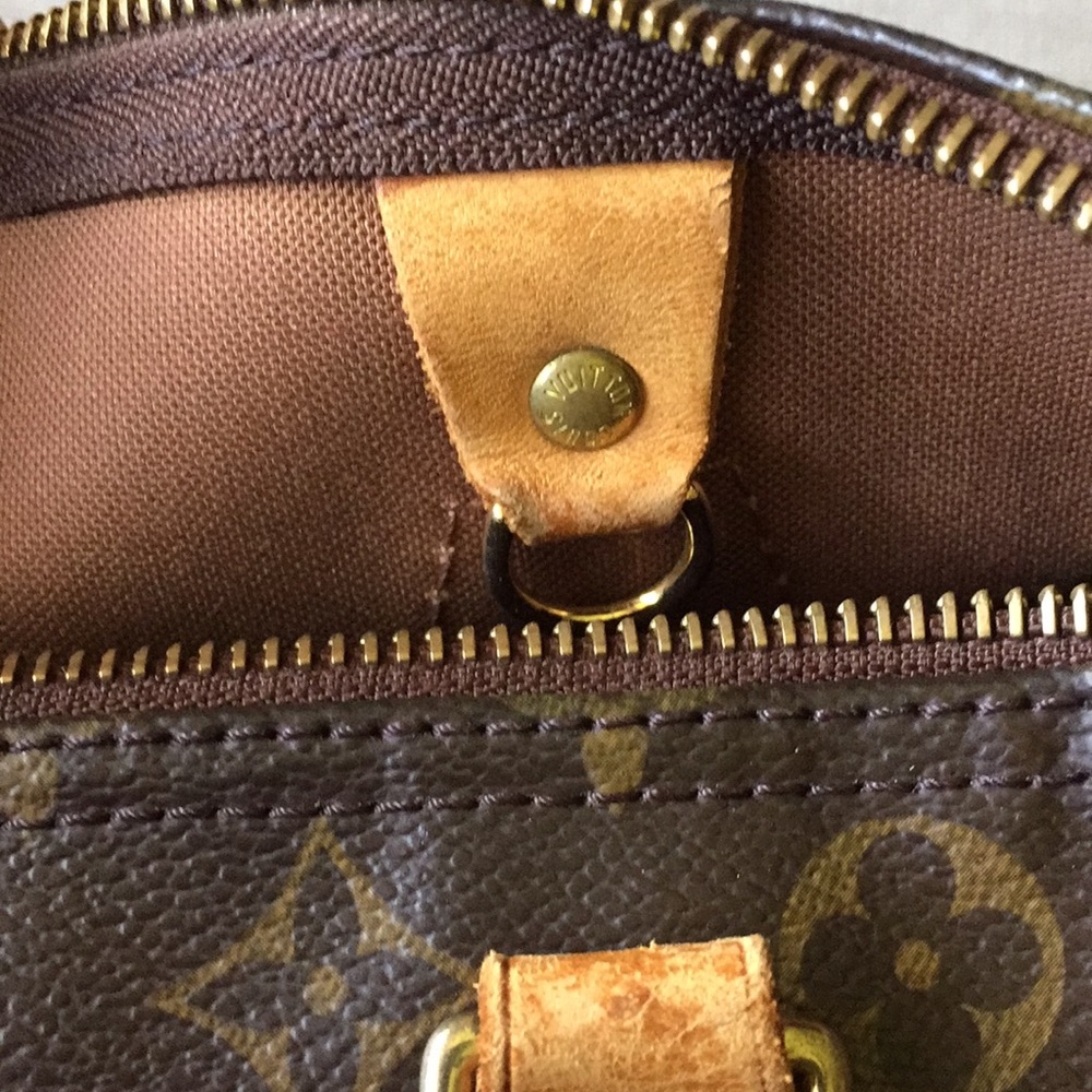 Extra photo of Louis Vuitton speedy 30